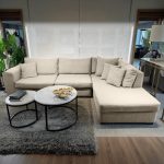 ⁦كنبة ركنة خشب طبيعي وقماش كتان⁩ - الصورة ⁦2⁩